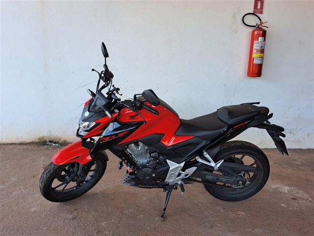 LOTE 009 CB300F TWISTER ABS 2024/2024